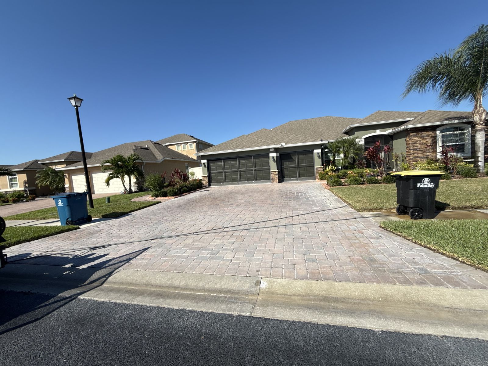 Paver surface cleaned and sealed by Groundworks, Brevard County